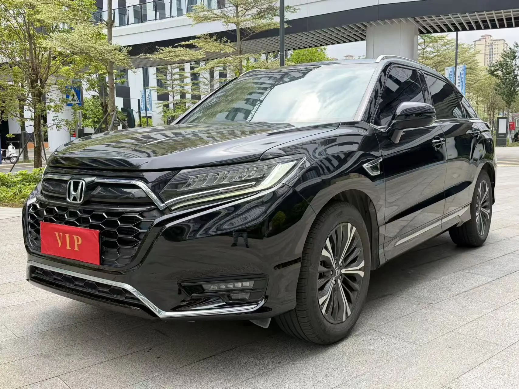 Honda UR-V