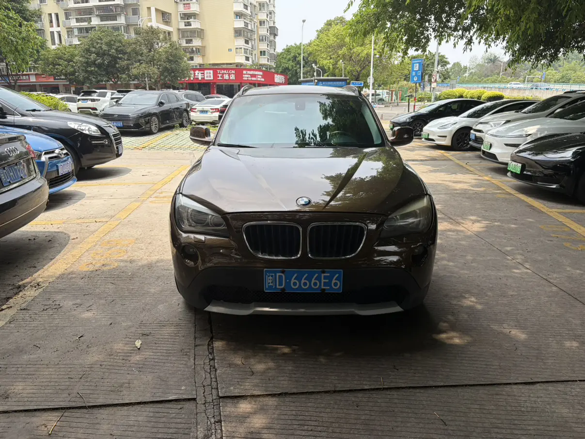 BMW X1