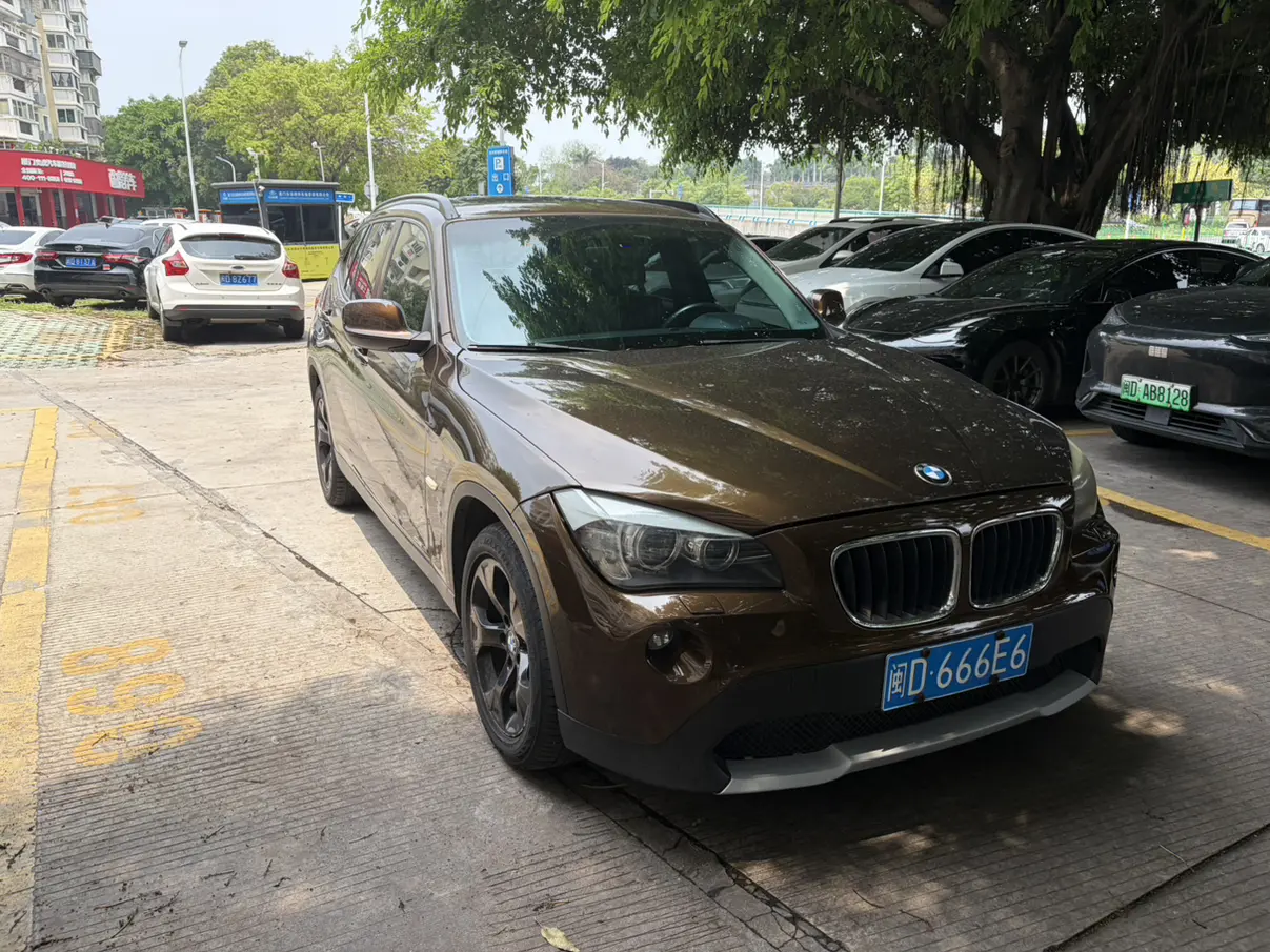 BMW X1
