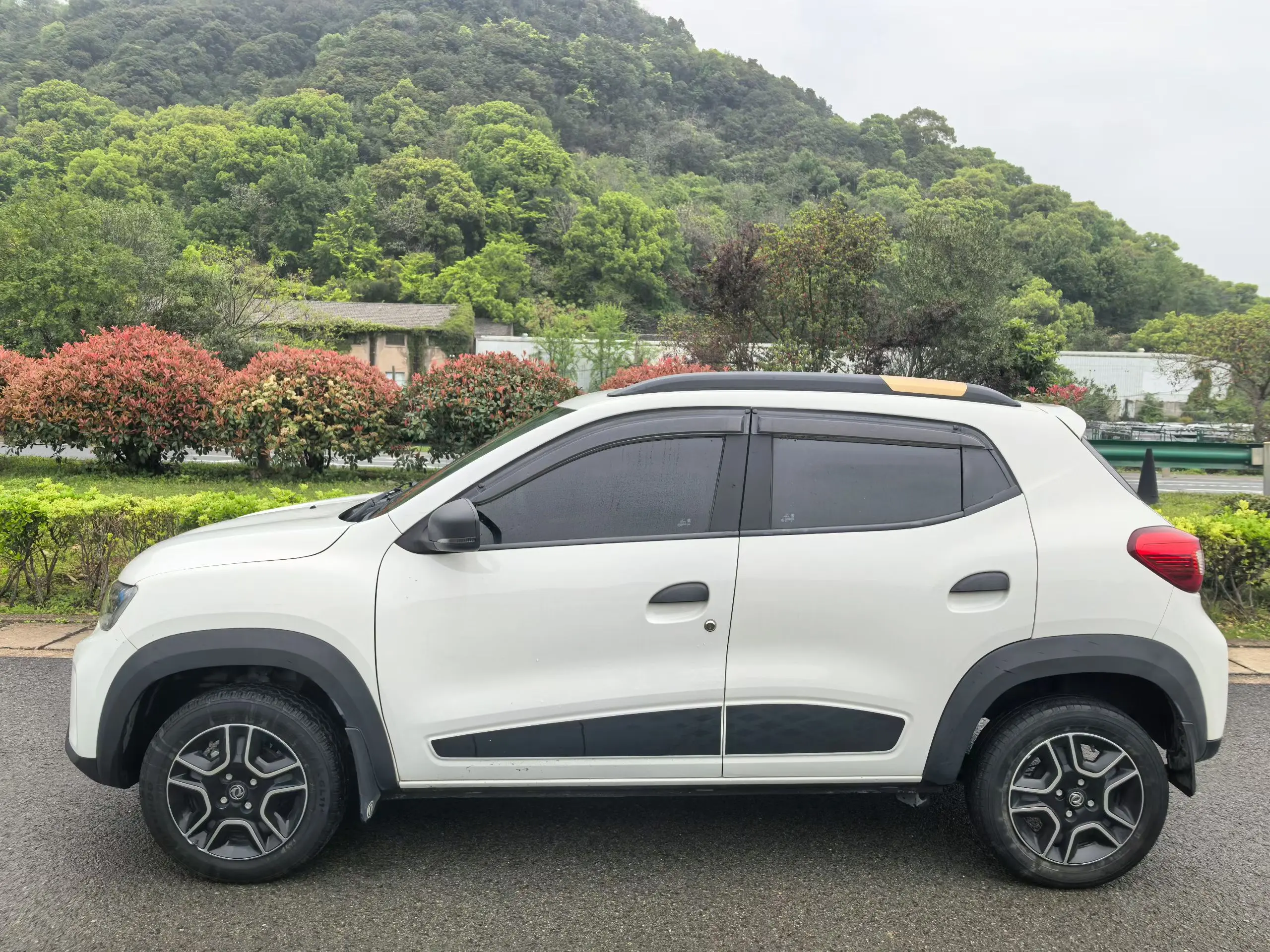 Dongfeng Nano EX1