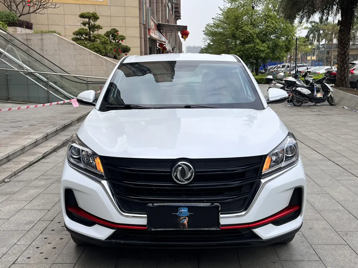 Dongfeng Fengon 500