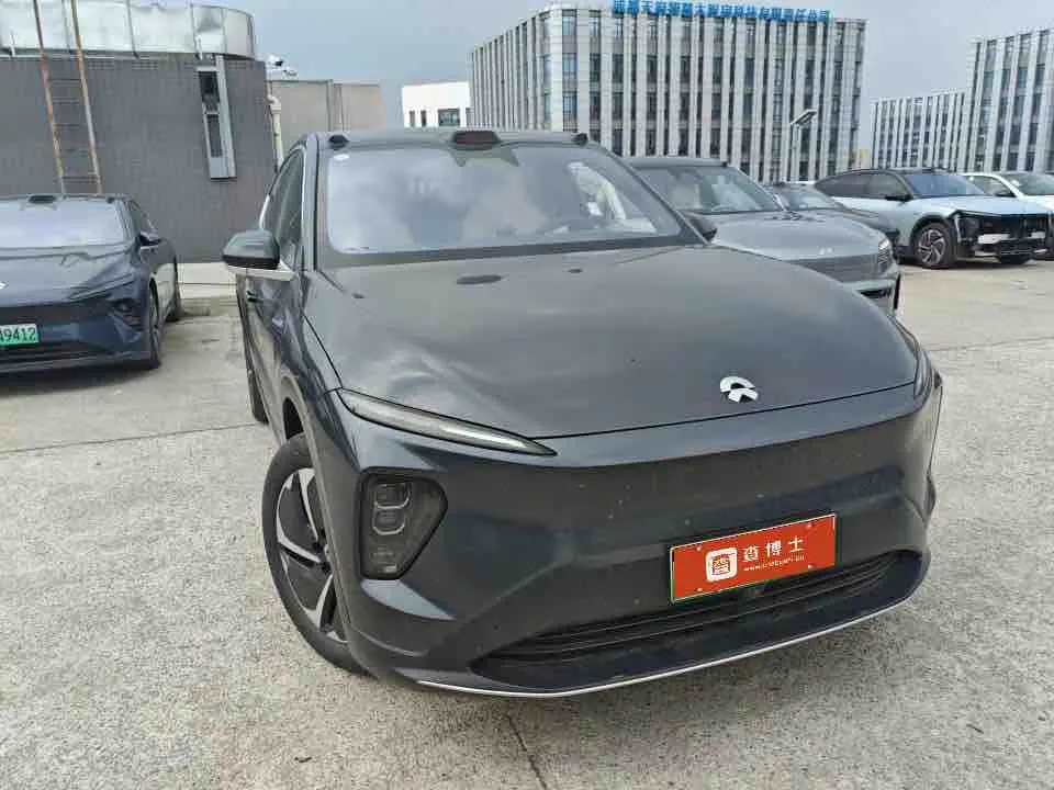 NIO EC7