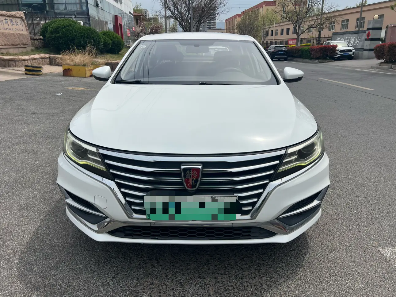 Roewe ei6