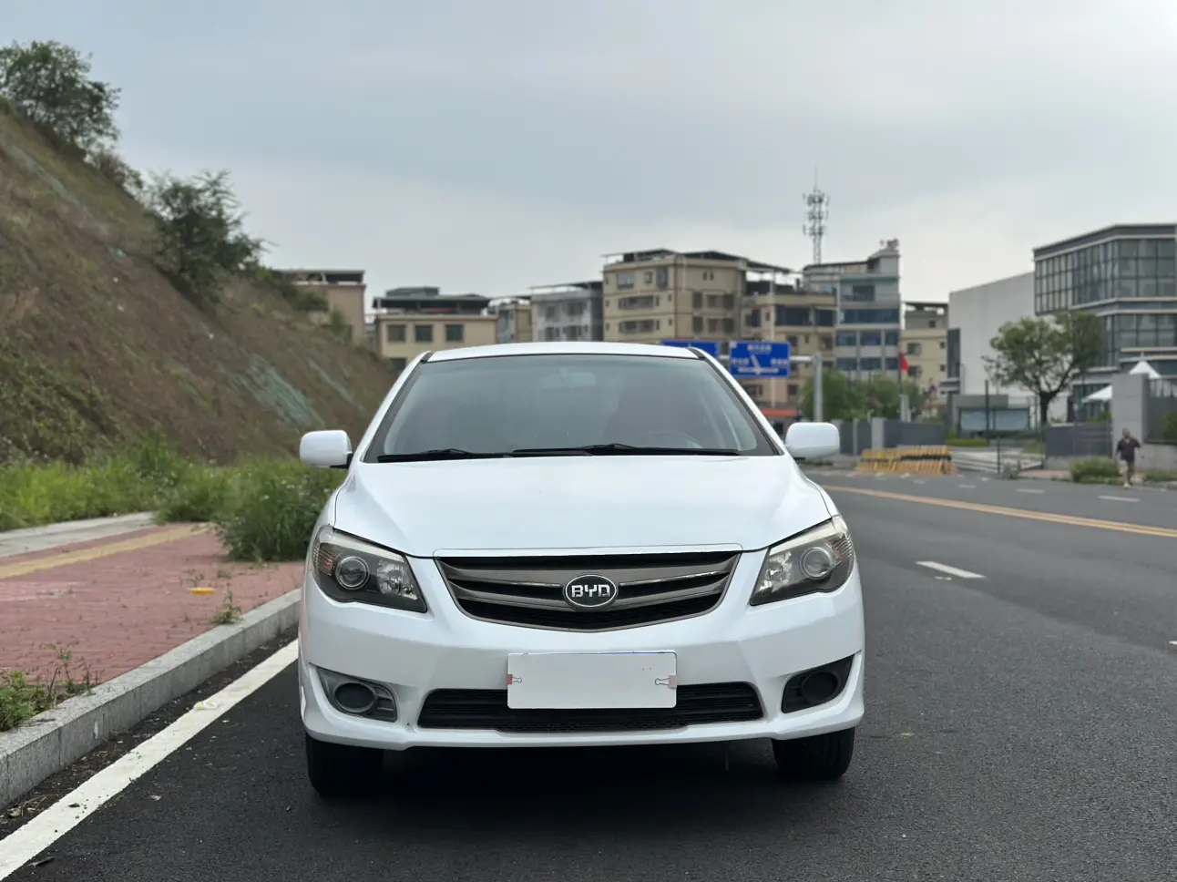 BYD L3