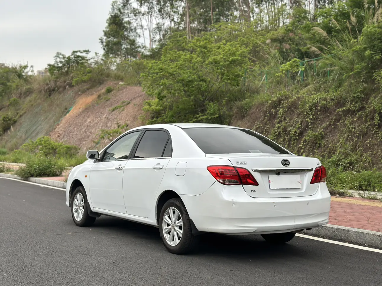 BYD L3