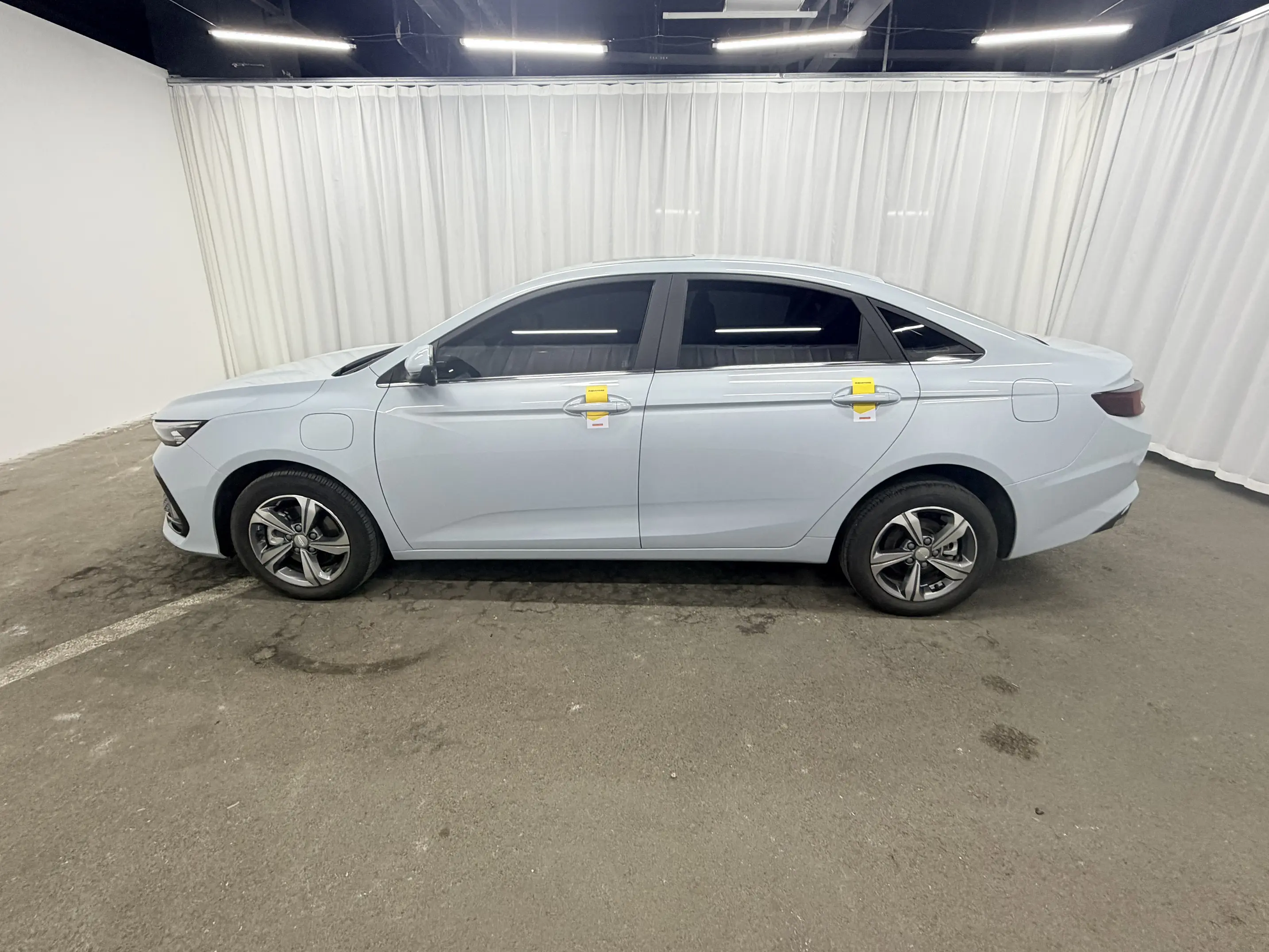 Geely Emgrand L HiP