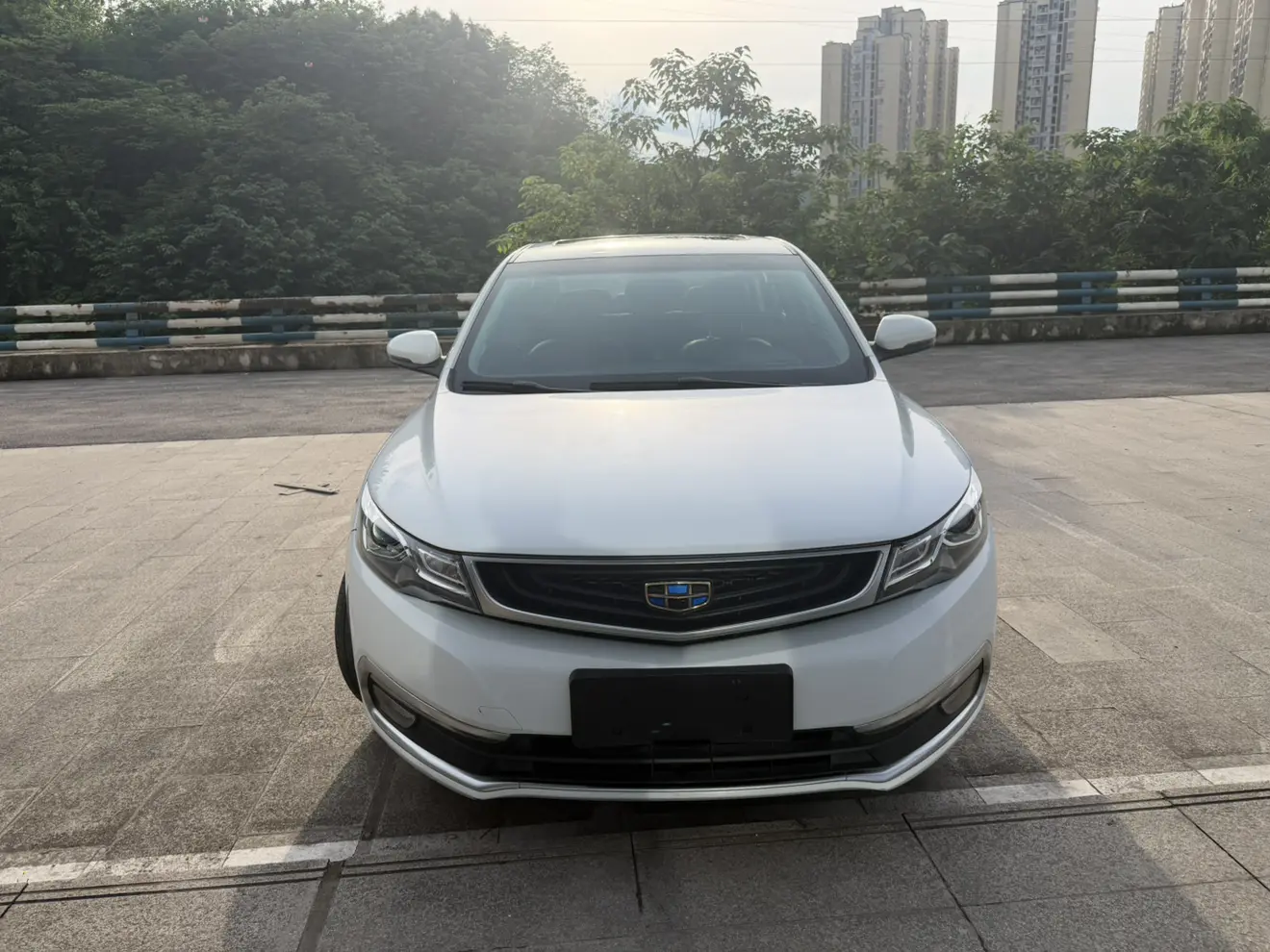 Geely Emgrand GL