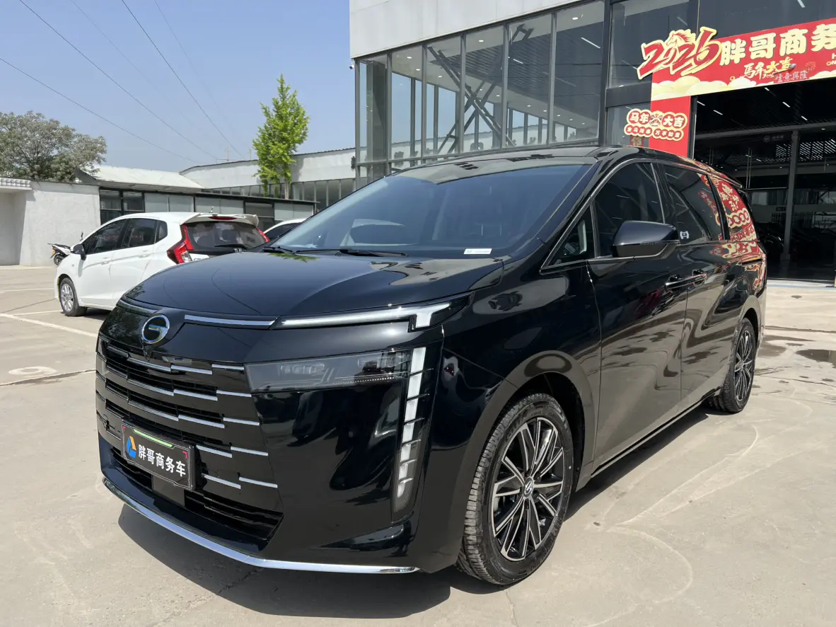 GAC Trumpchi E8