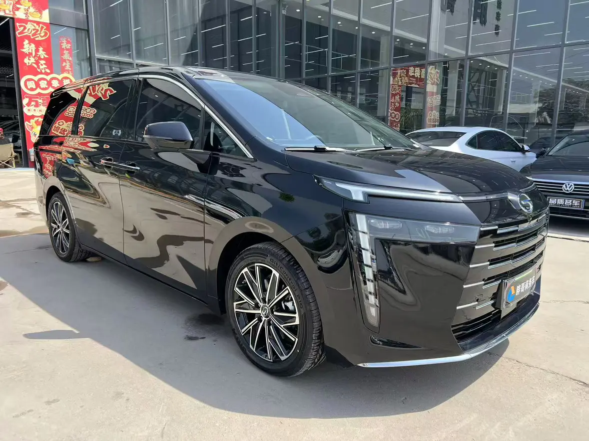 GAC Trumpchi E8