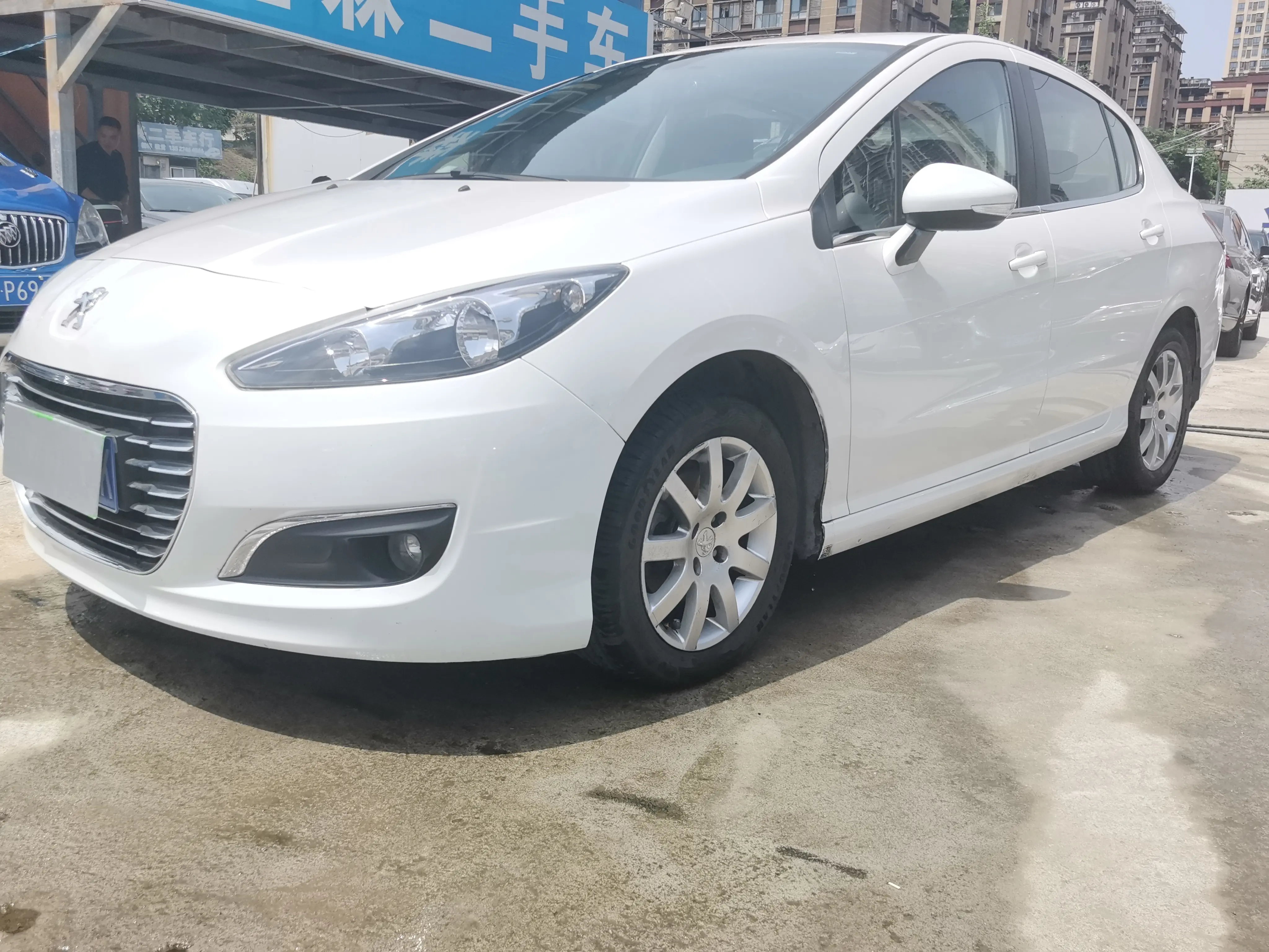 Peugeot 308