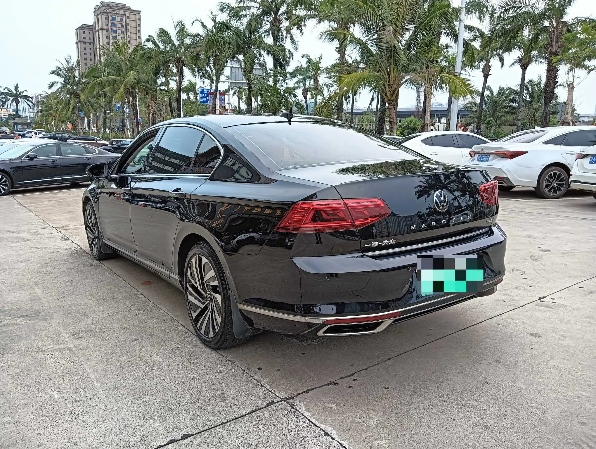 Volkswagen Magotan PHEV