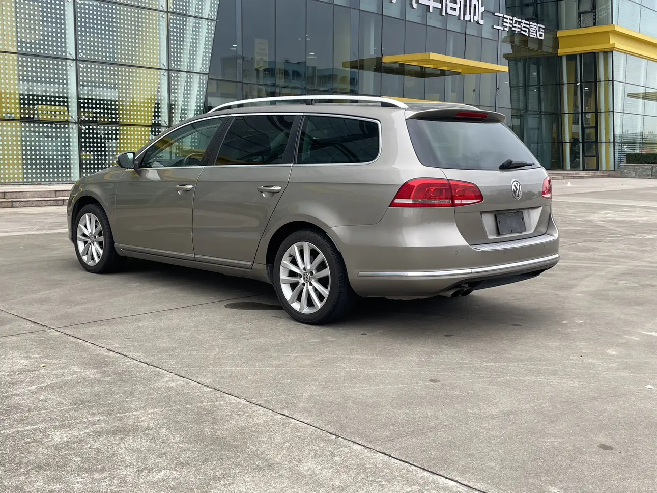 Volkswagen Magotan