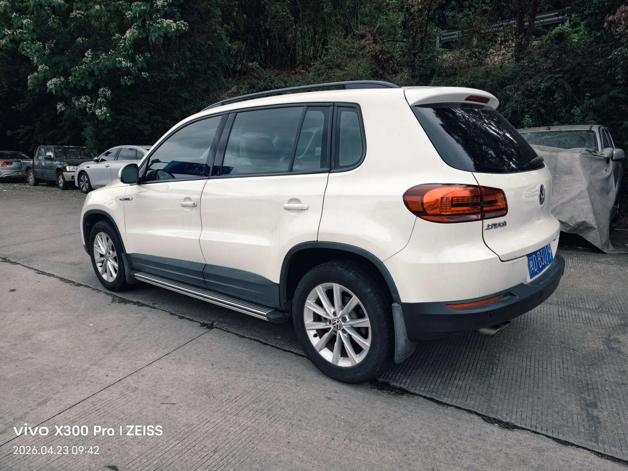 Volkswagen Tiguan (Tharu)