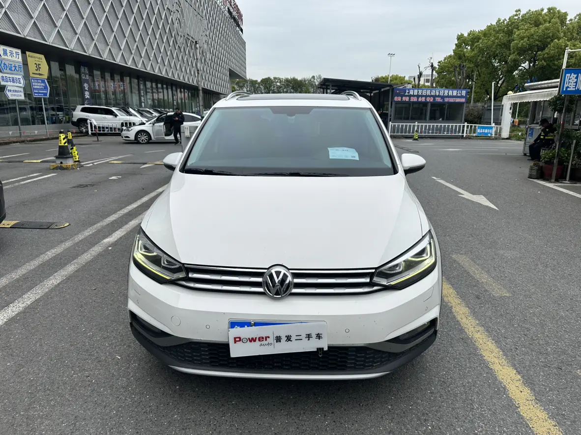 Volkswagen Touran L