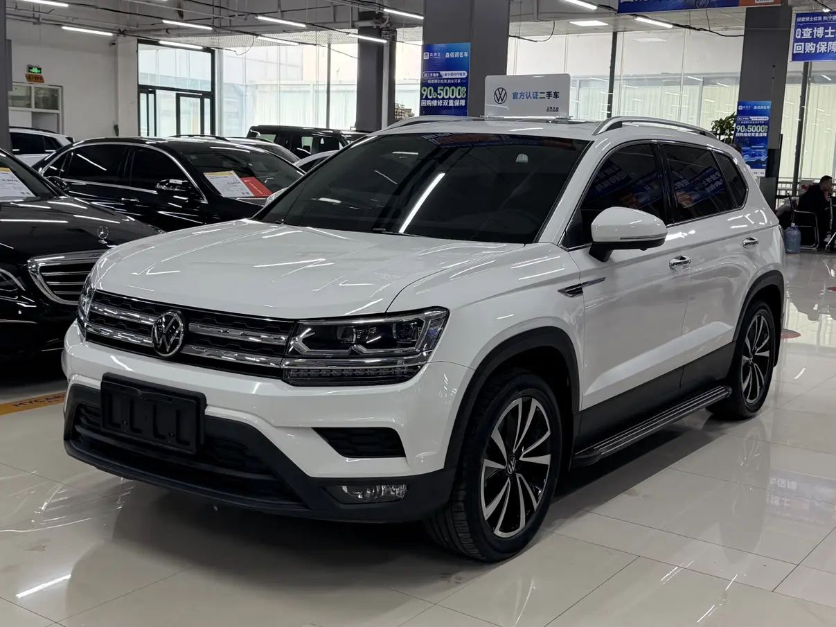 Volkswagen Tharu