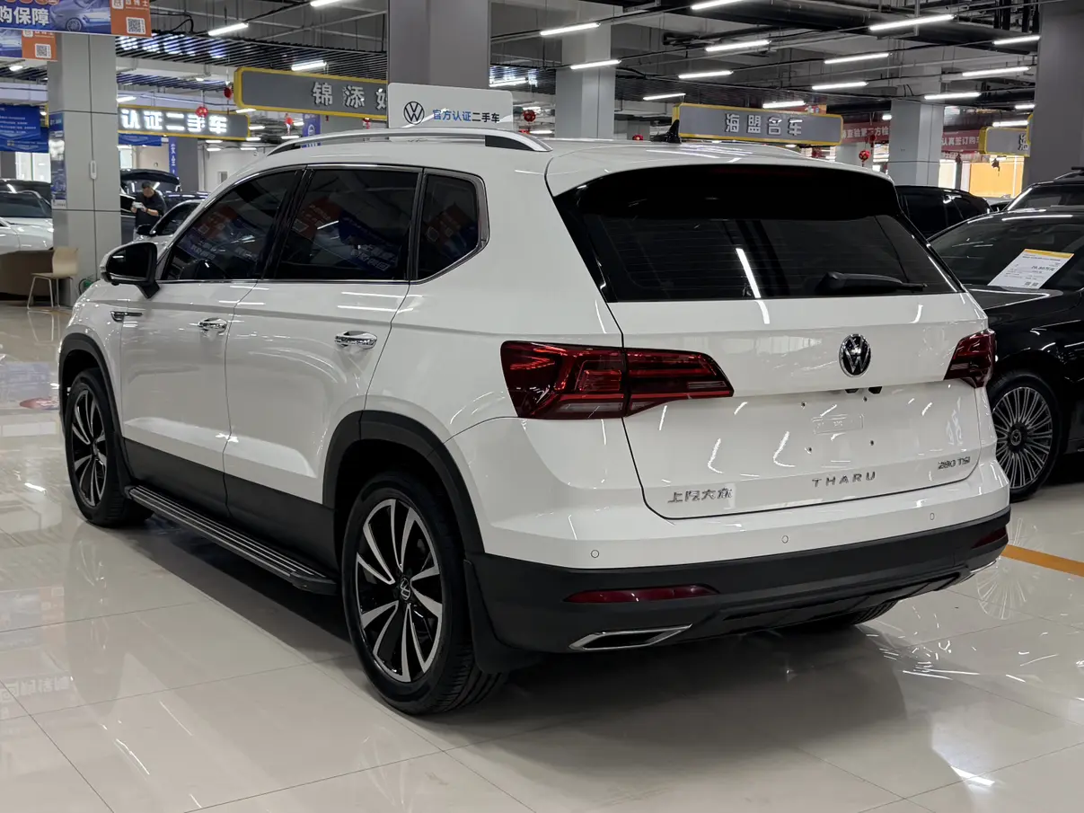 Volkswagen Tharu