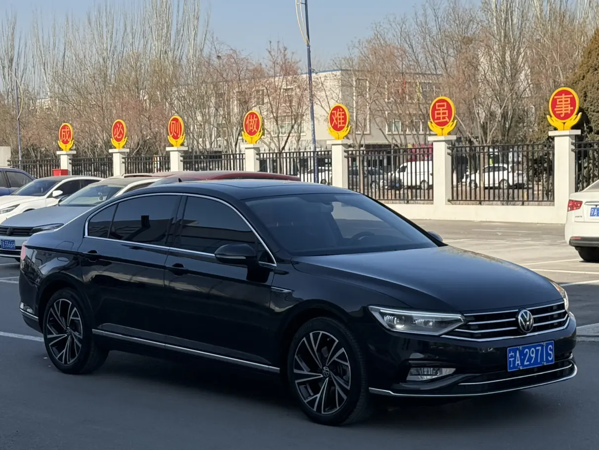 Volkswagen Magotan