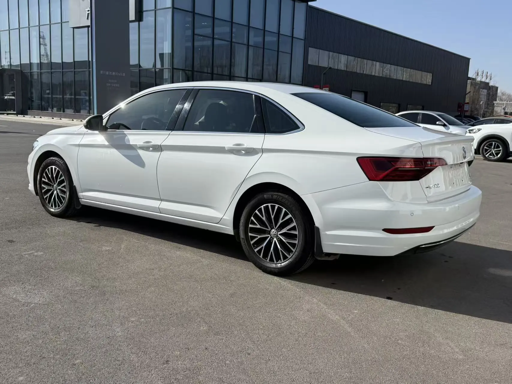 Volkswagen Sagitar