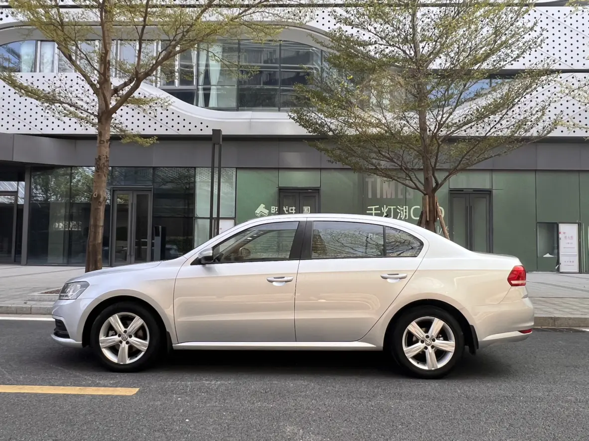 Volkswagen Lavida