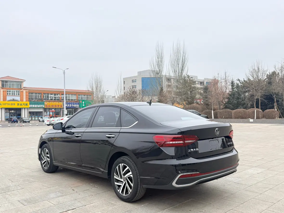 Volkswagen Lavida