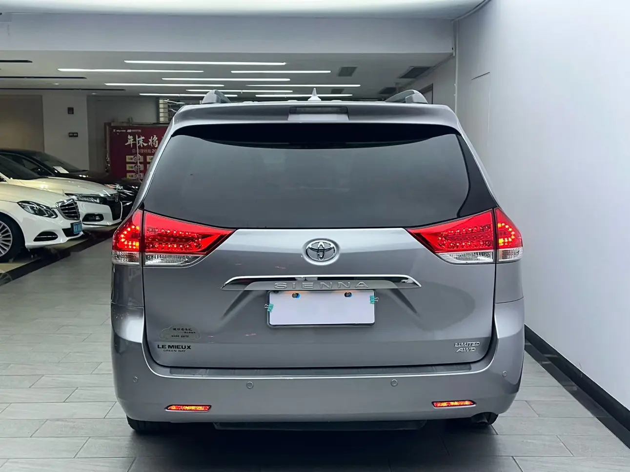 Toyota Sienna
