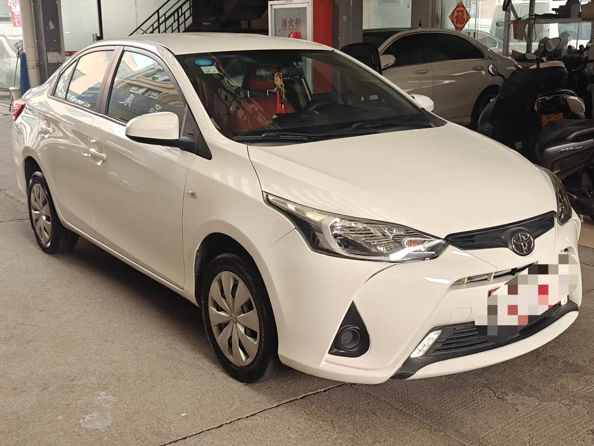 Toyota YARiS L Enjoy
