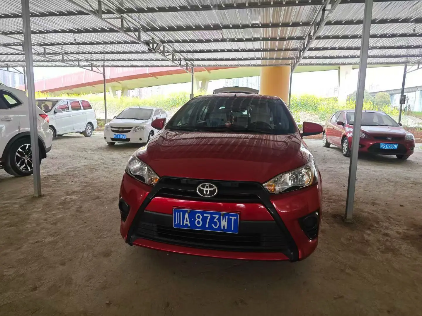 Toyota Yaris L