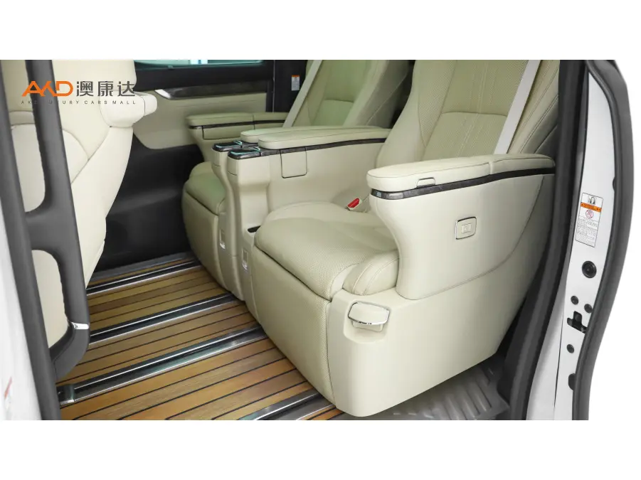 Toyota Crown Wellfire
