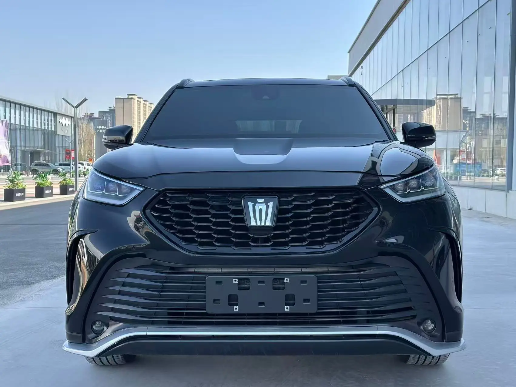 Toyota Crown Kluger