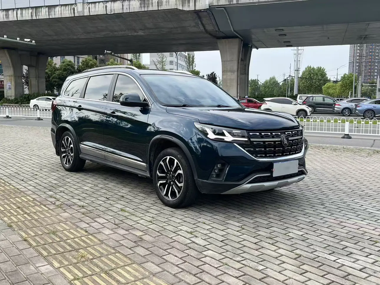 Forthing Fengxing T5