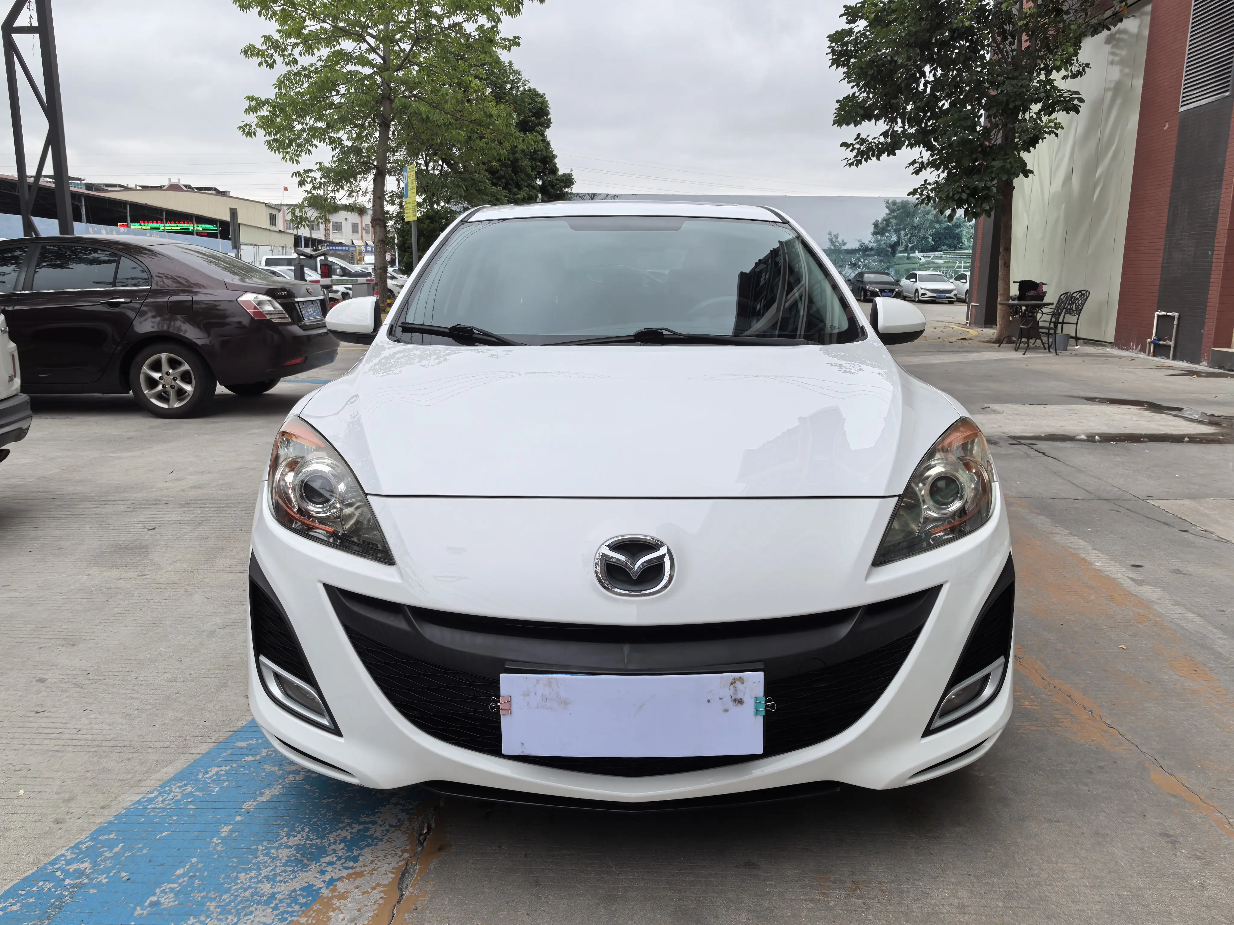 Mazda Axela