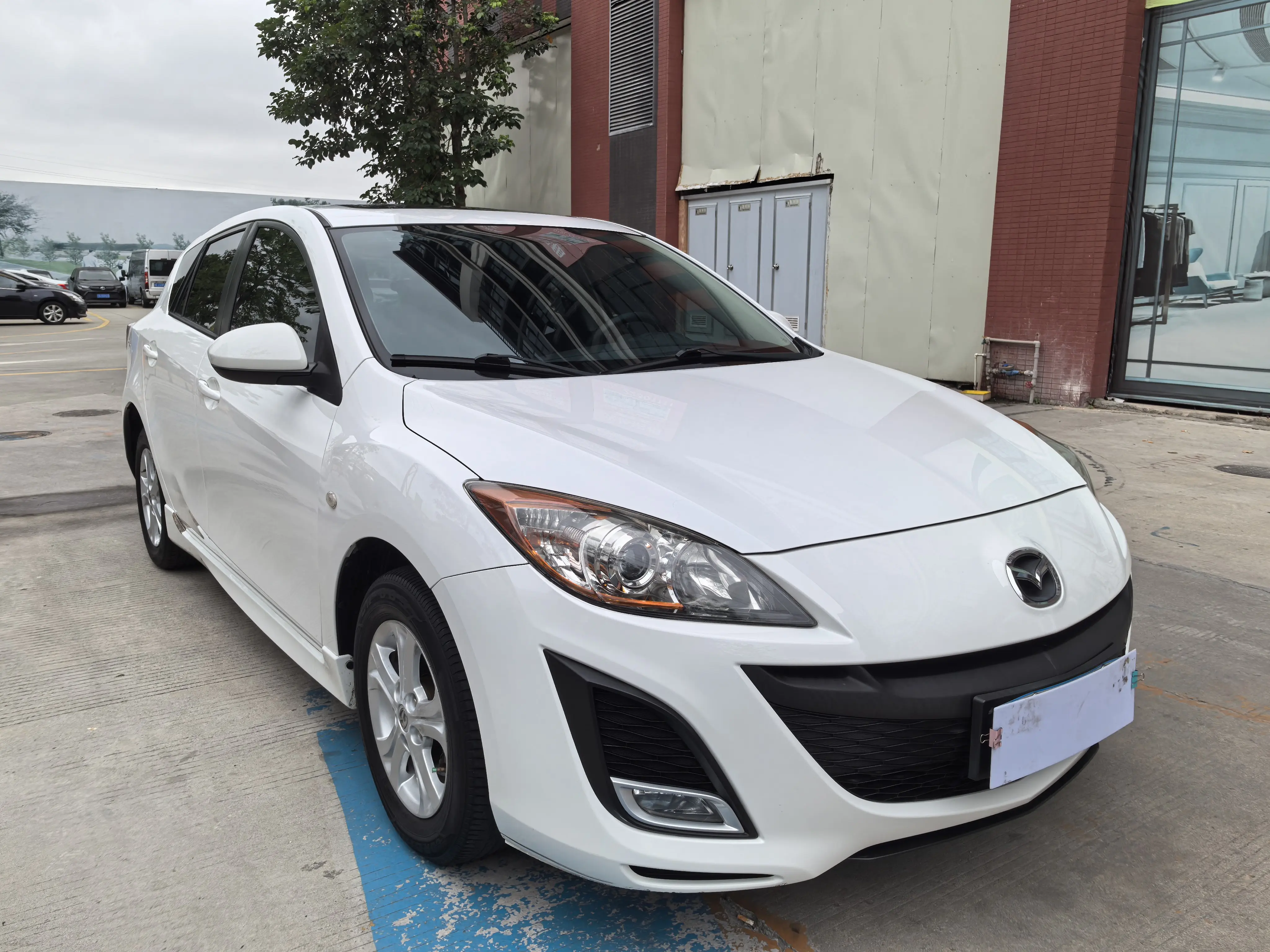 Mazda Axela