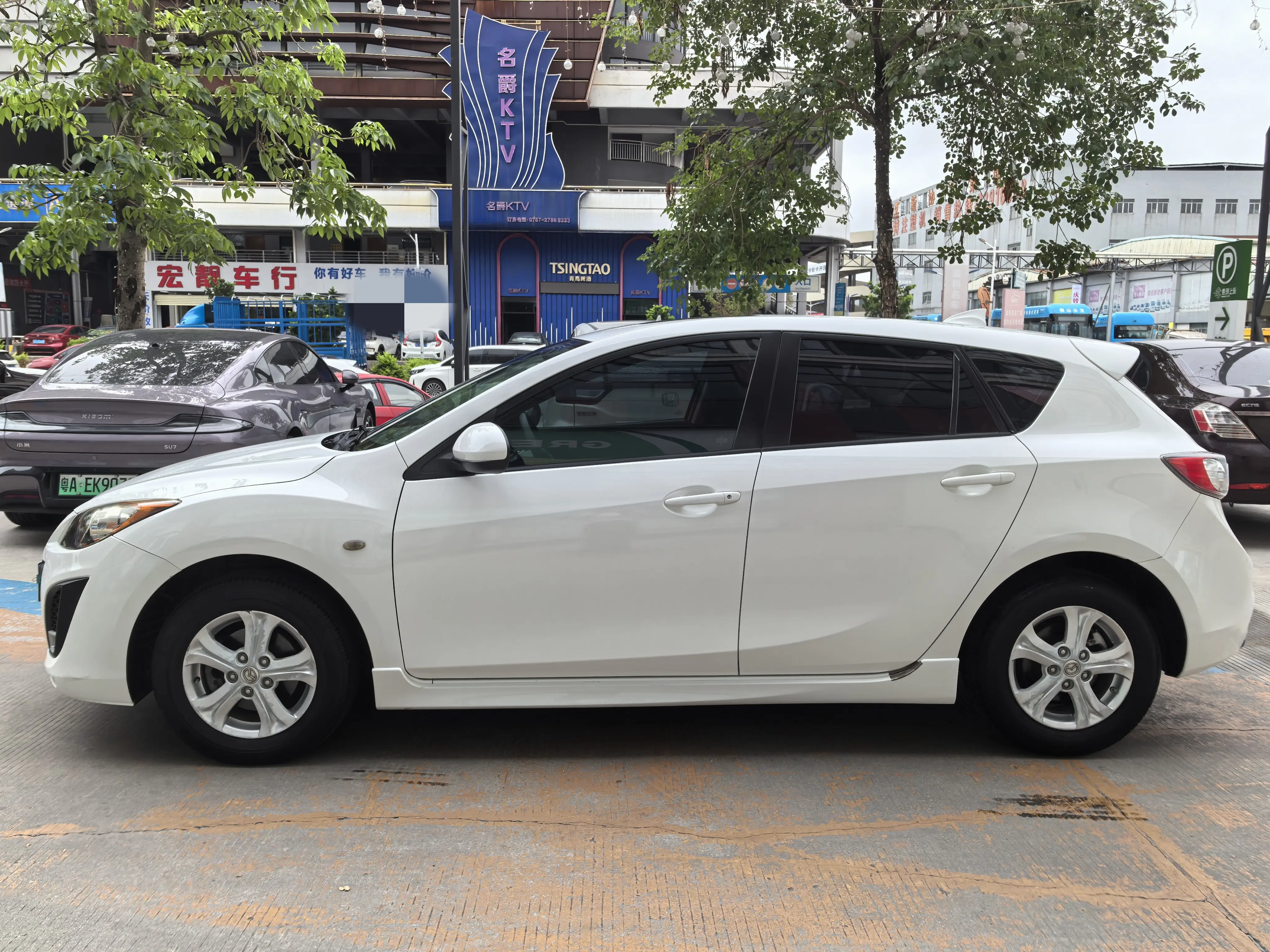 Mazda Axela