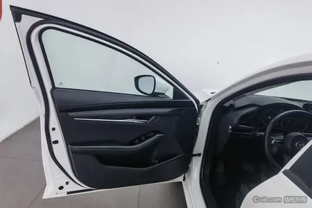 catalog-car-16