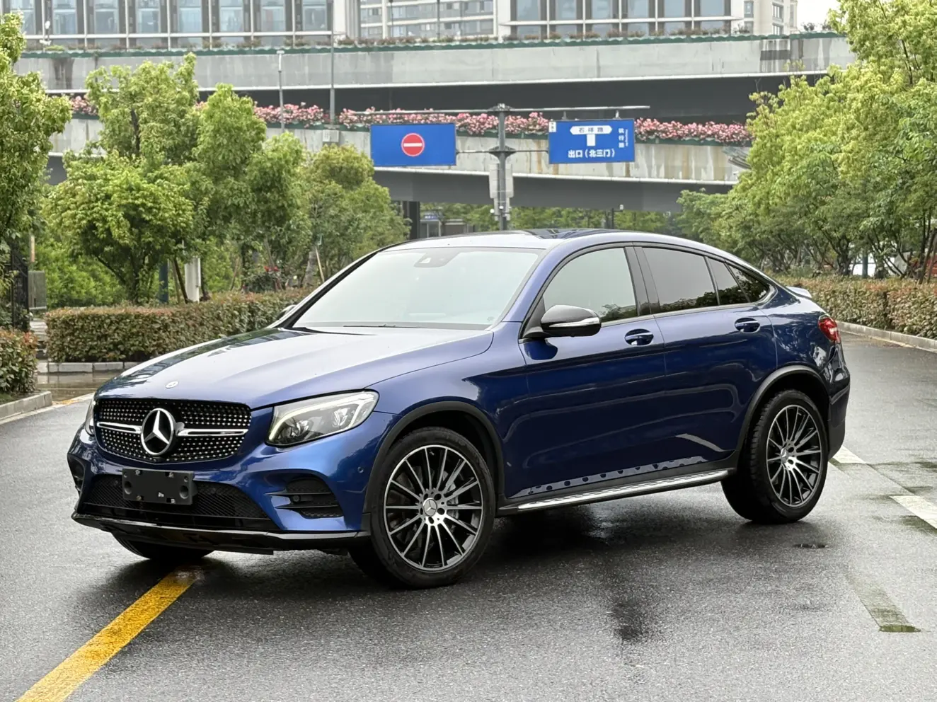 Mercedes-Benz GLC Coupe AMG