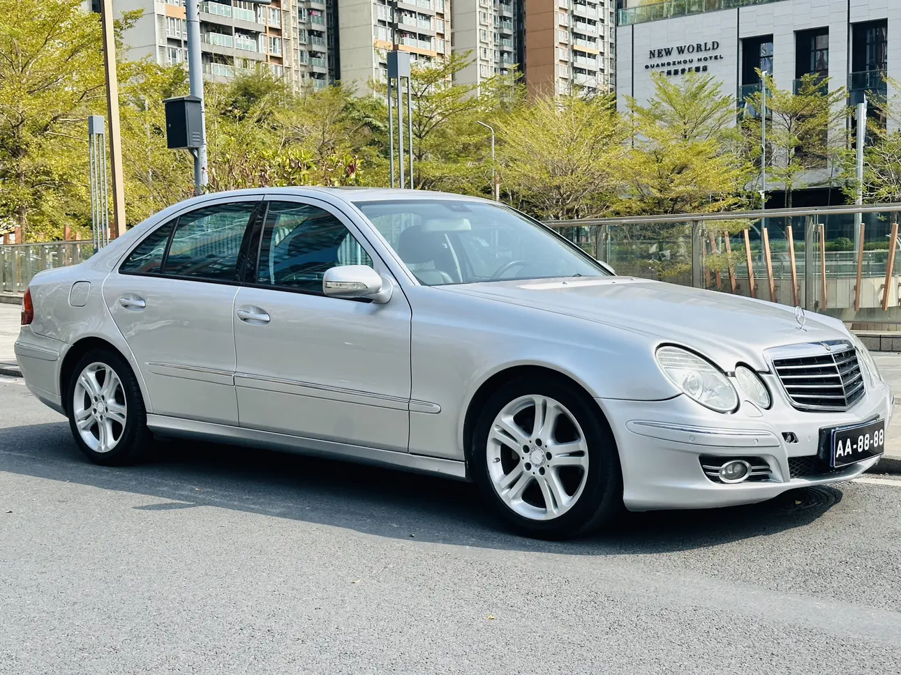 Mercedes-Benz E-Class
