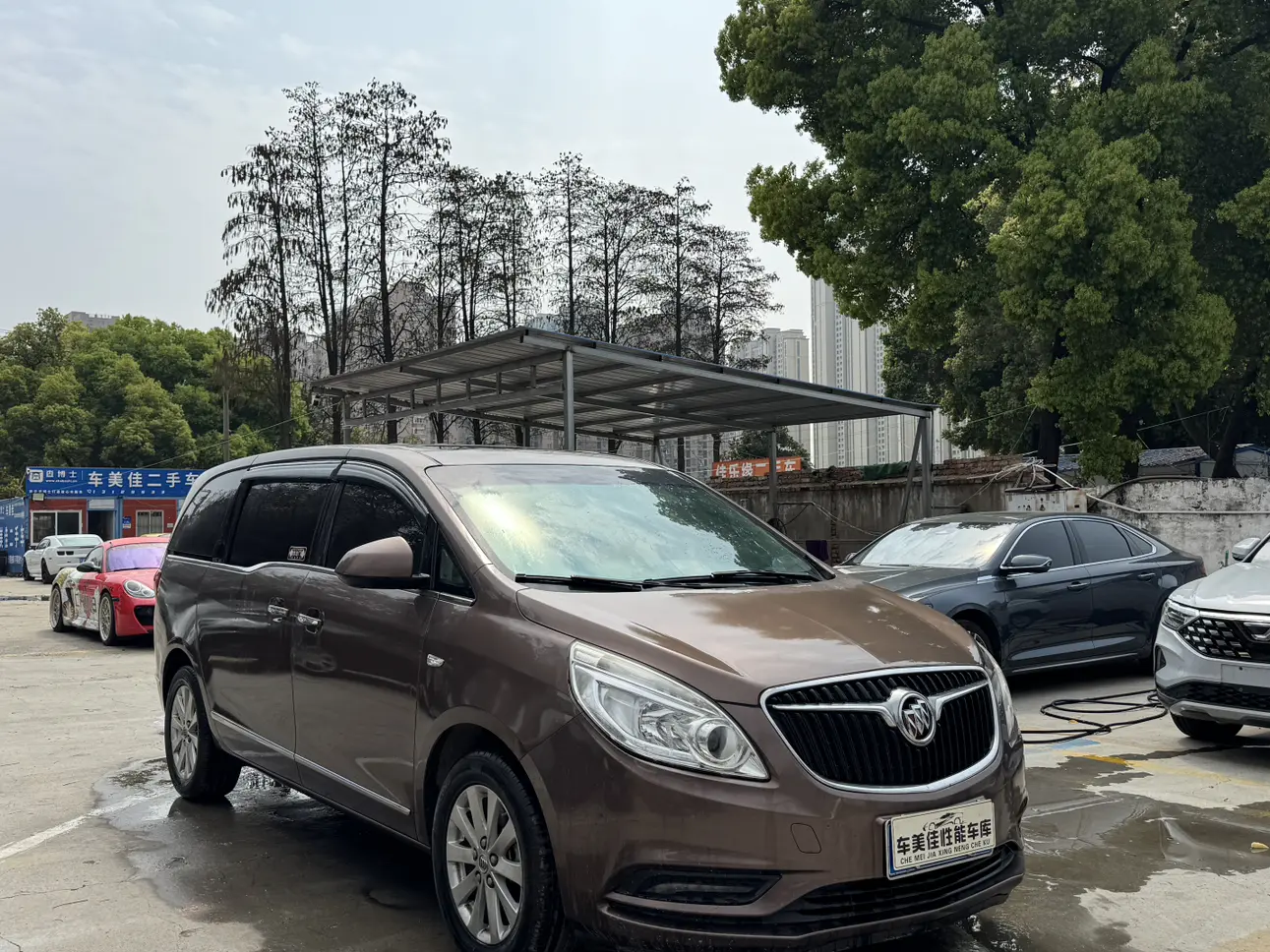 Buick GL8