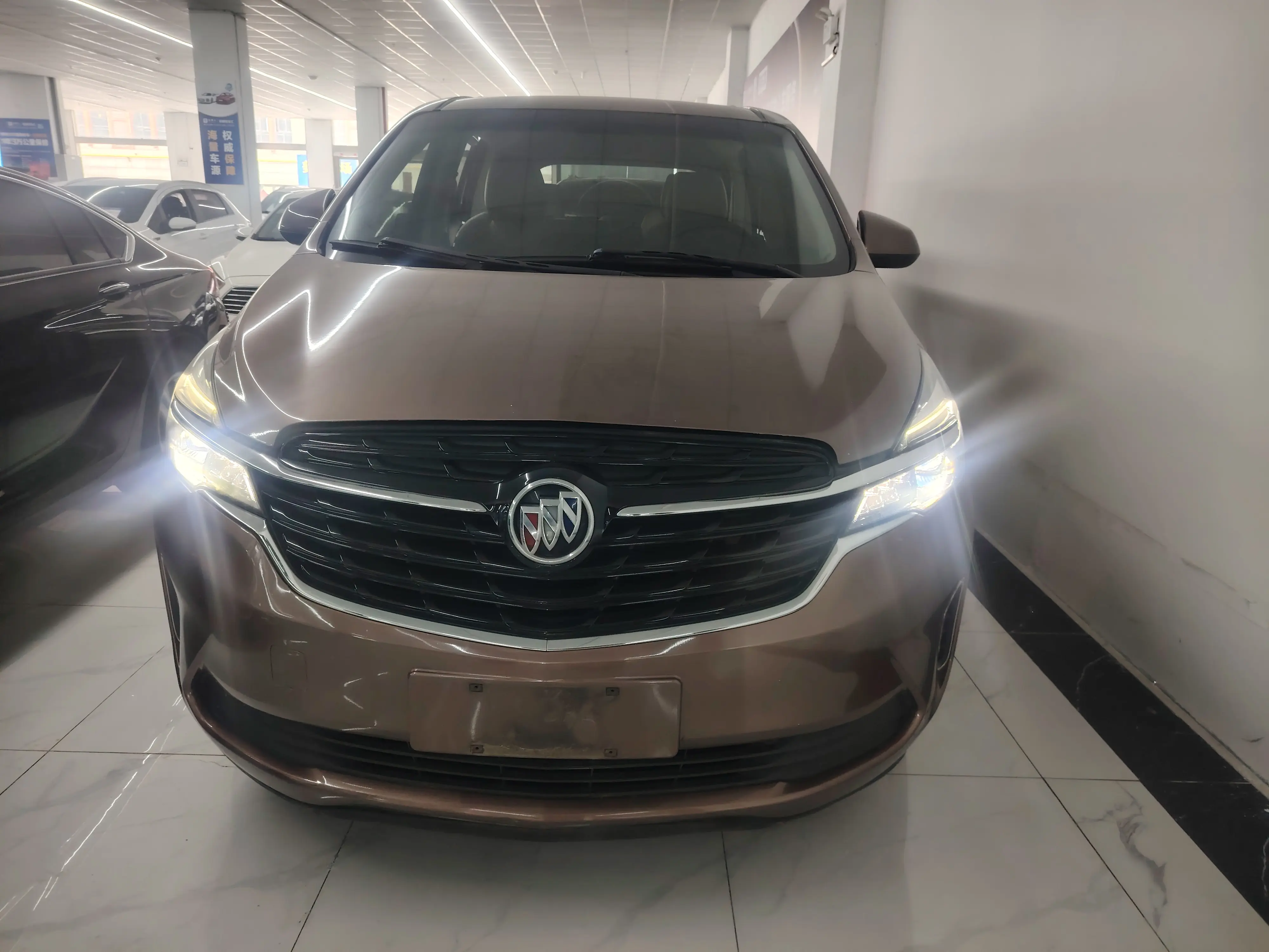 Buick GL8