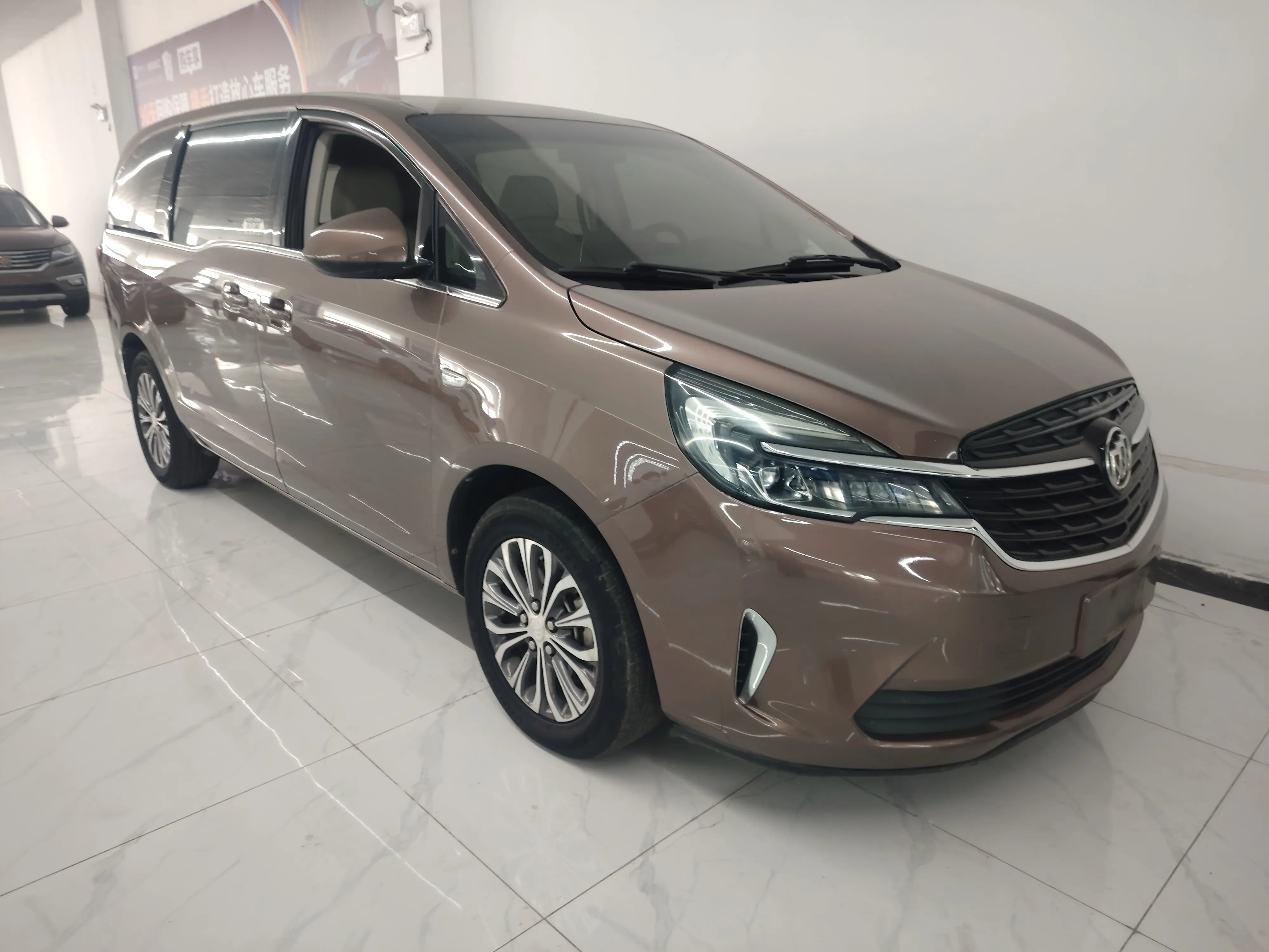 Buick GL8
