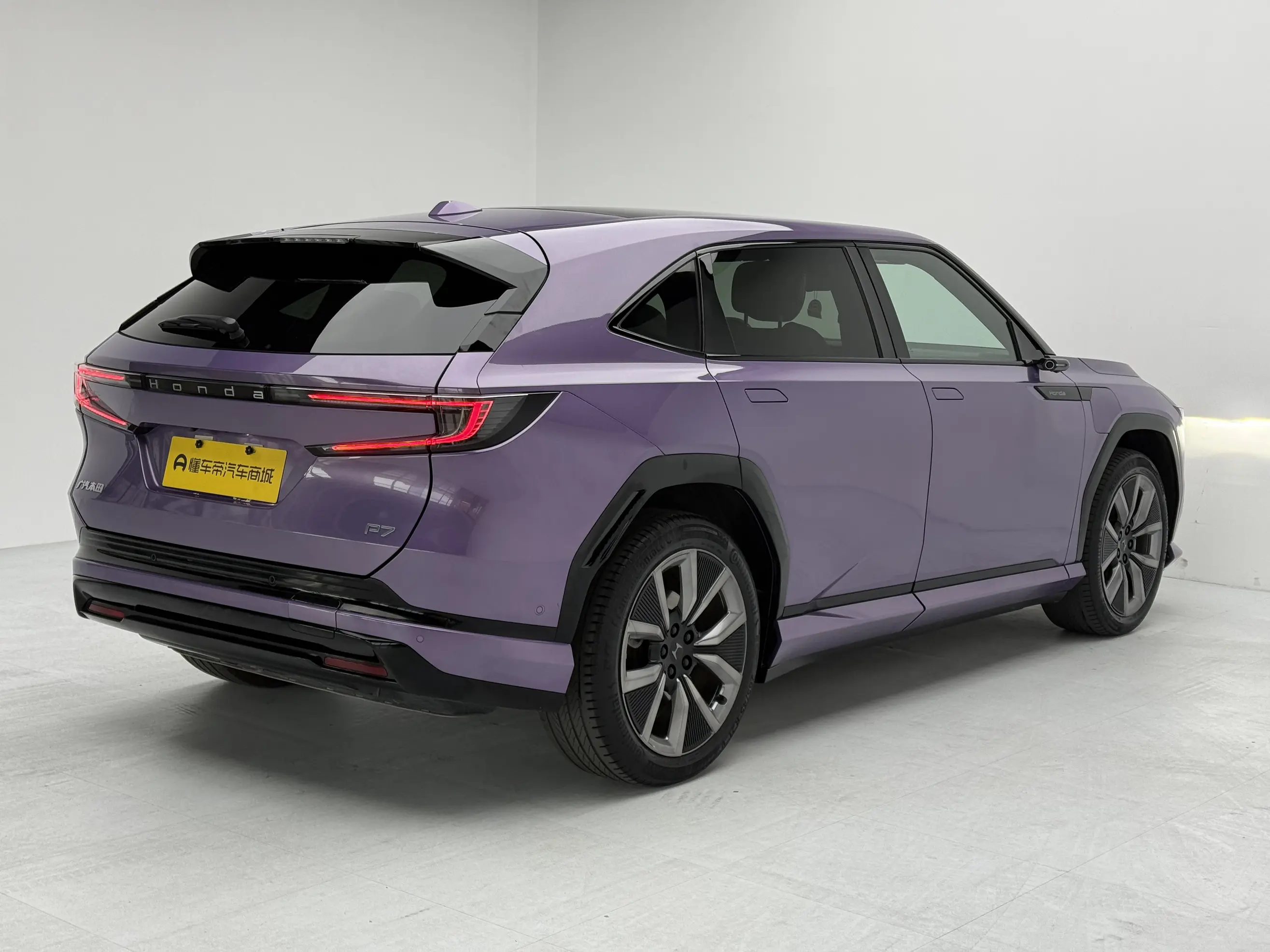 Honda GAC  P7