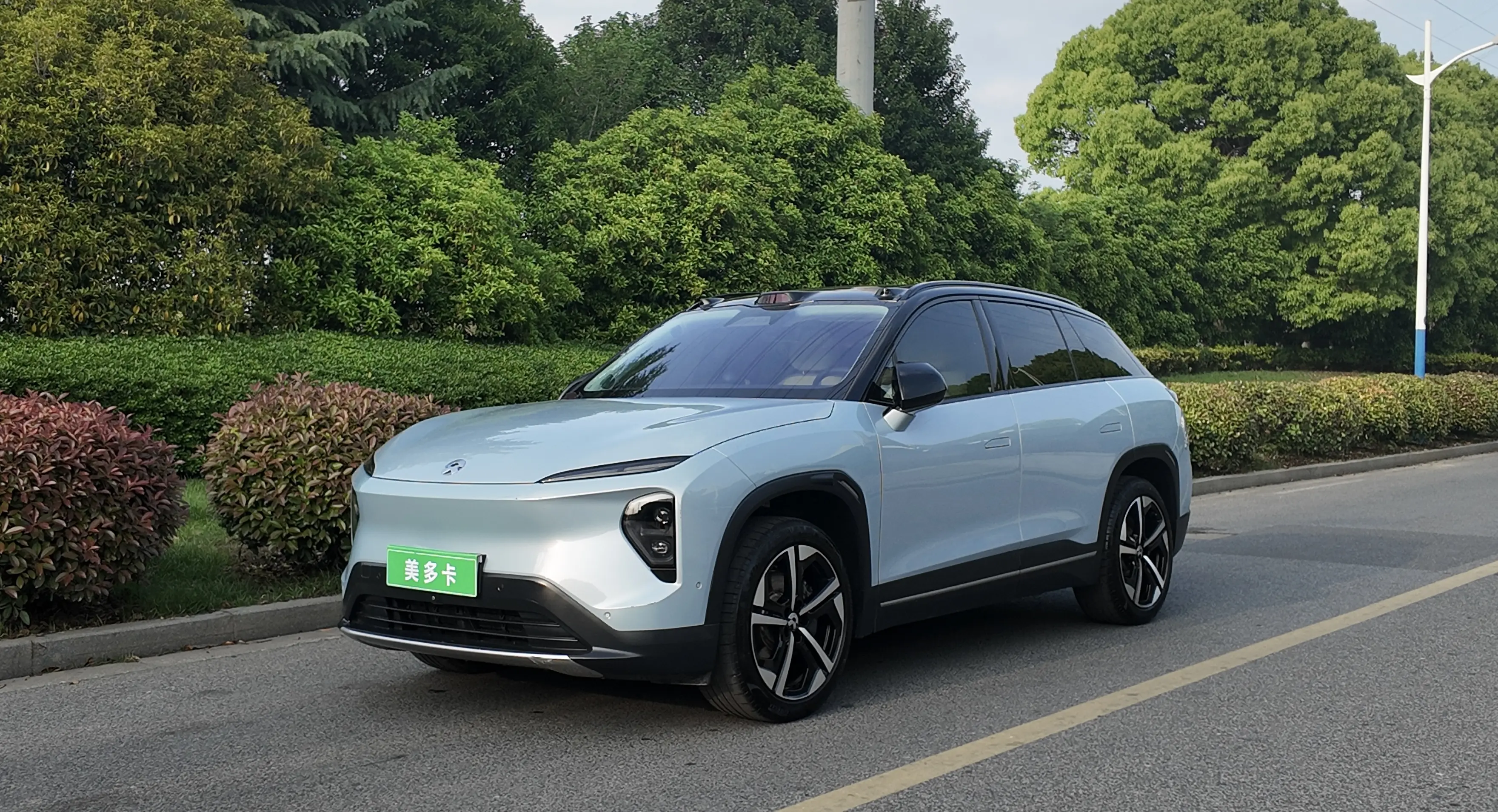 NIO ES7
