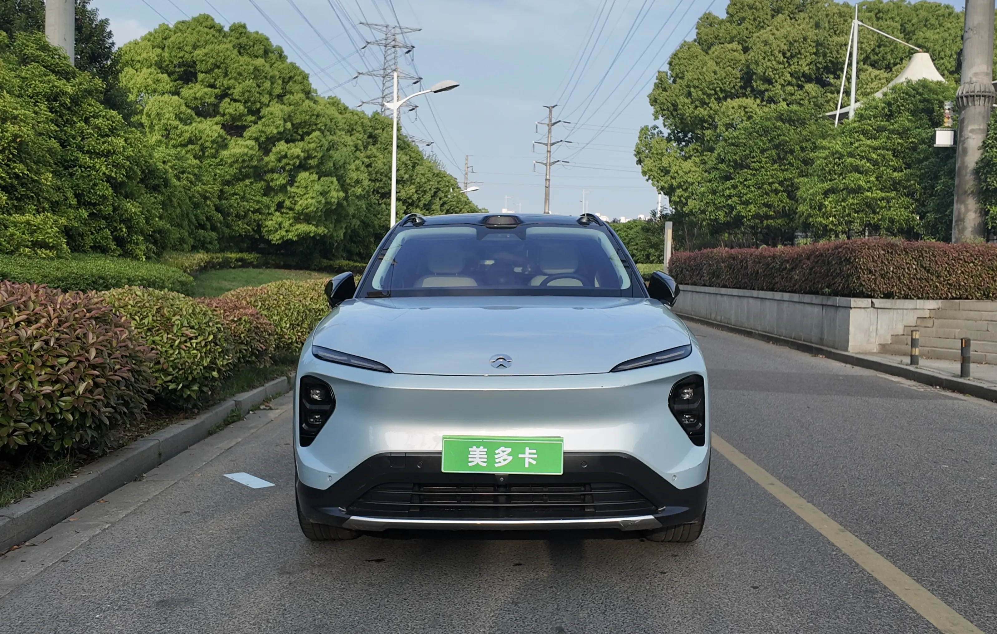 NIO ES7