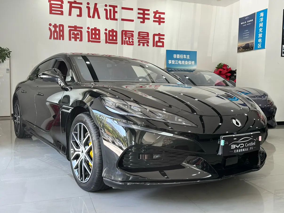 Denza BYD Z9GT EV