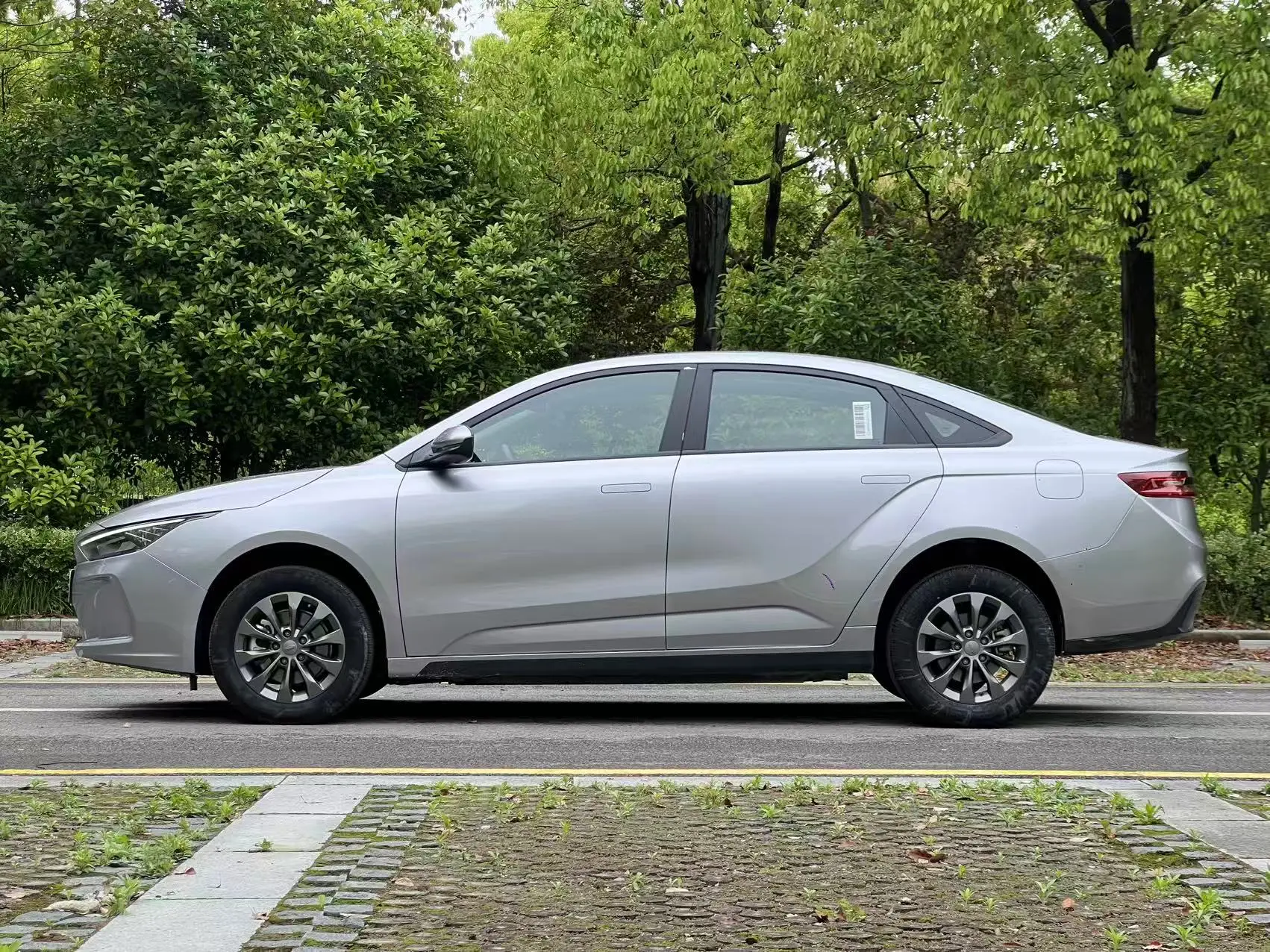 Geely Geometry A