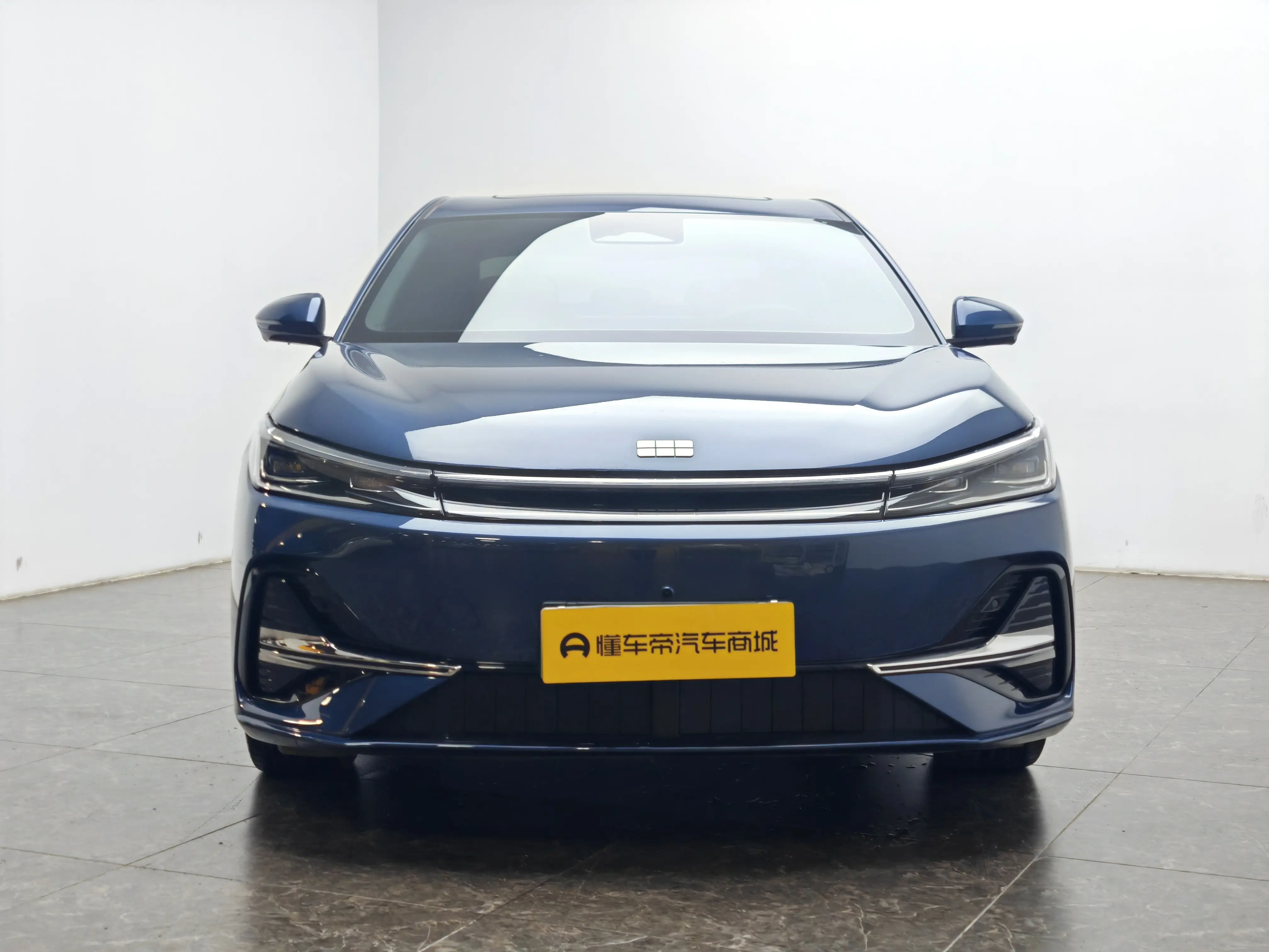 Geely Galaxy A7 EM