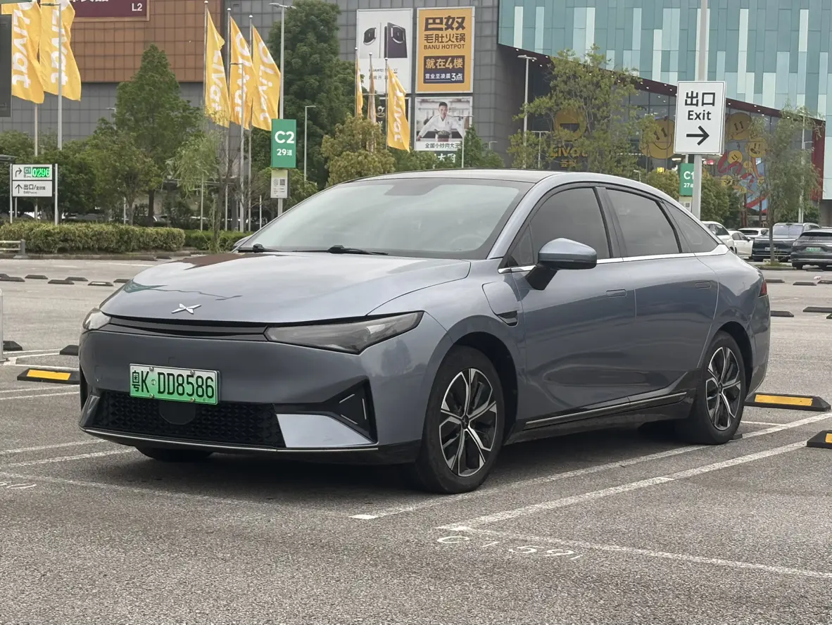 Xpeng P5