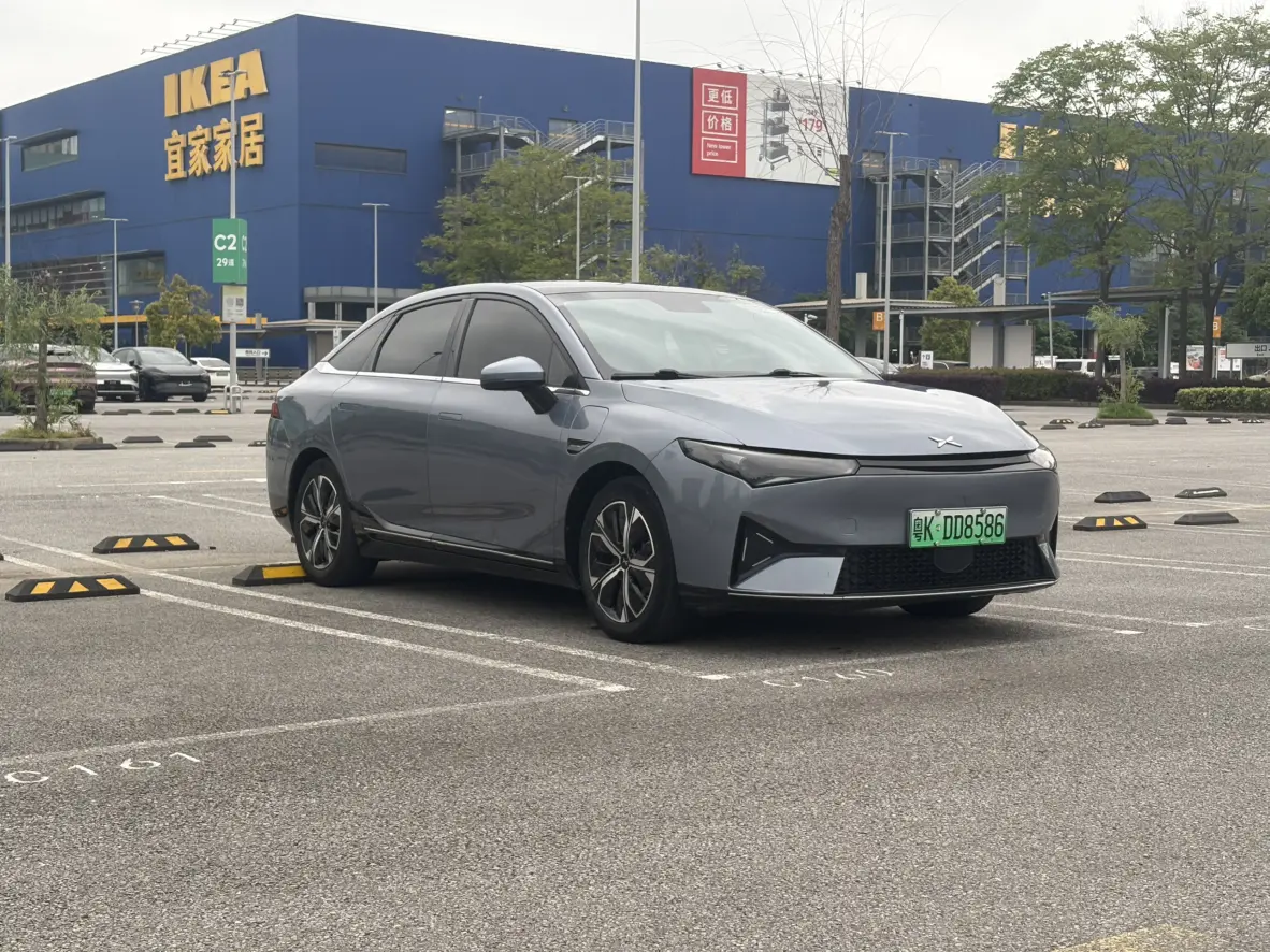 Xpeng P5