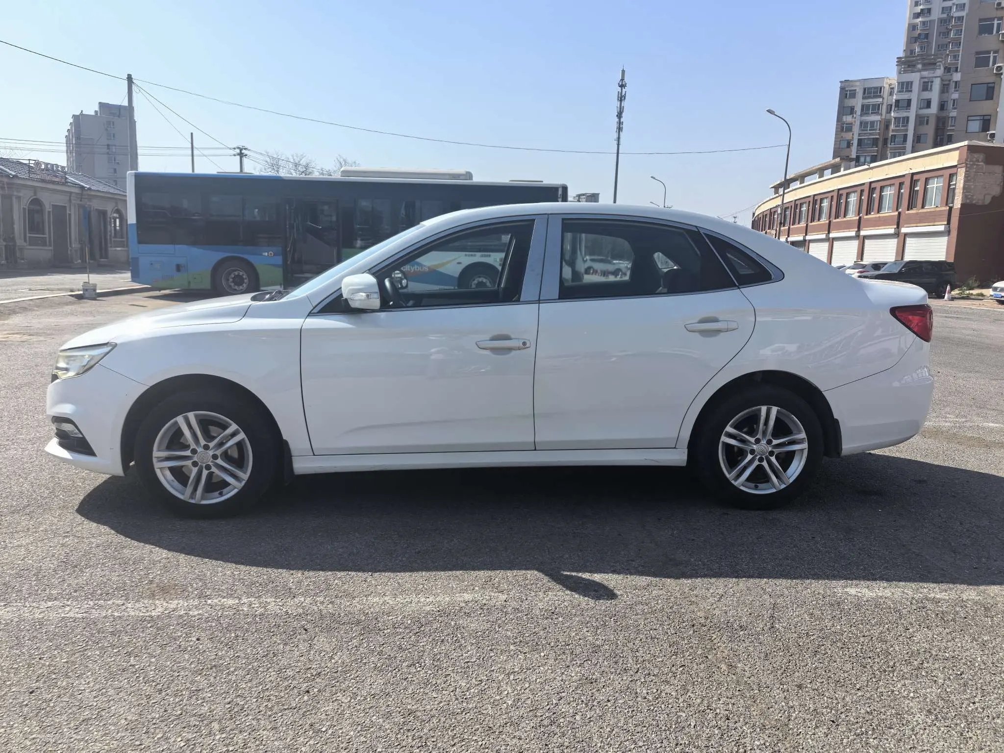 FAW Bestune B30