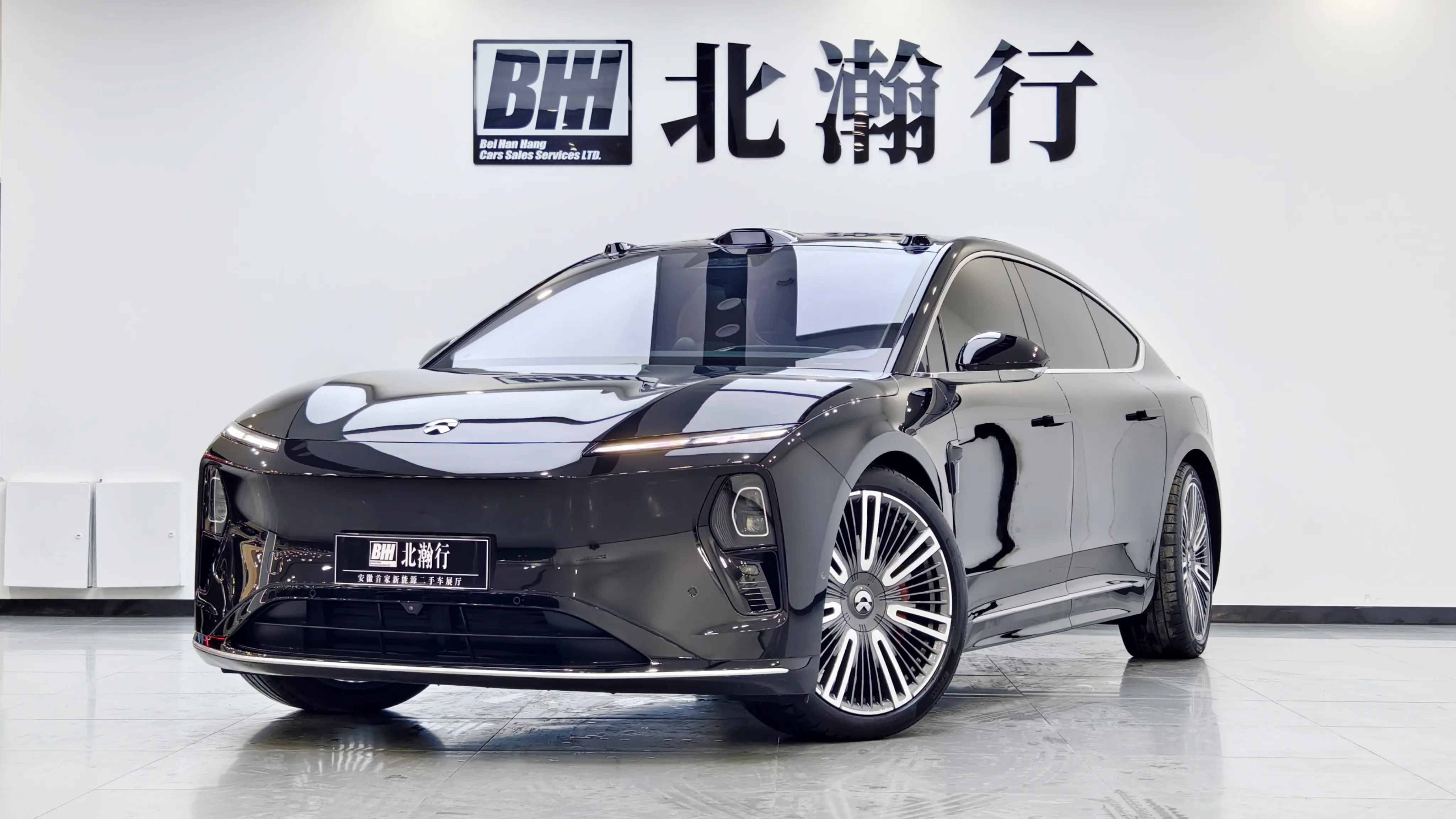 NIO ET9
