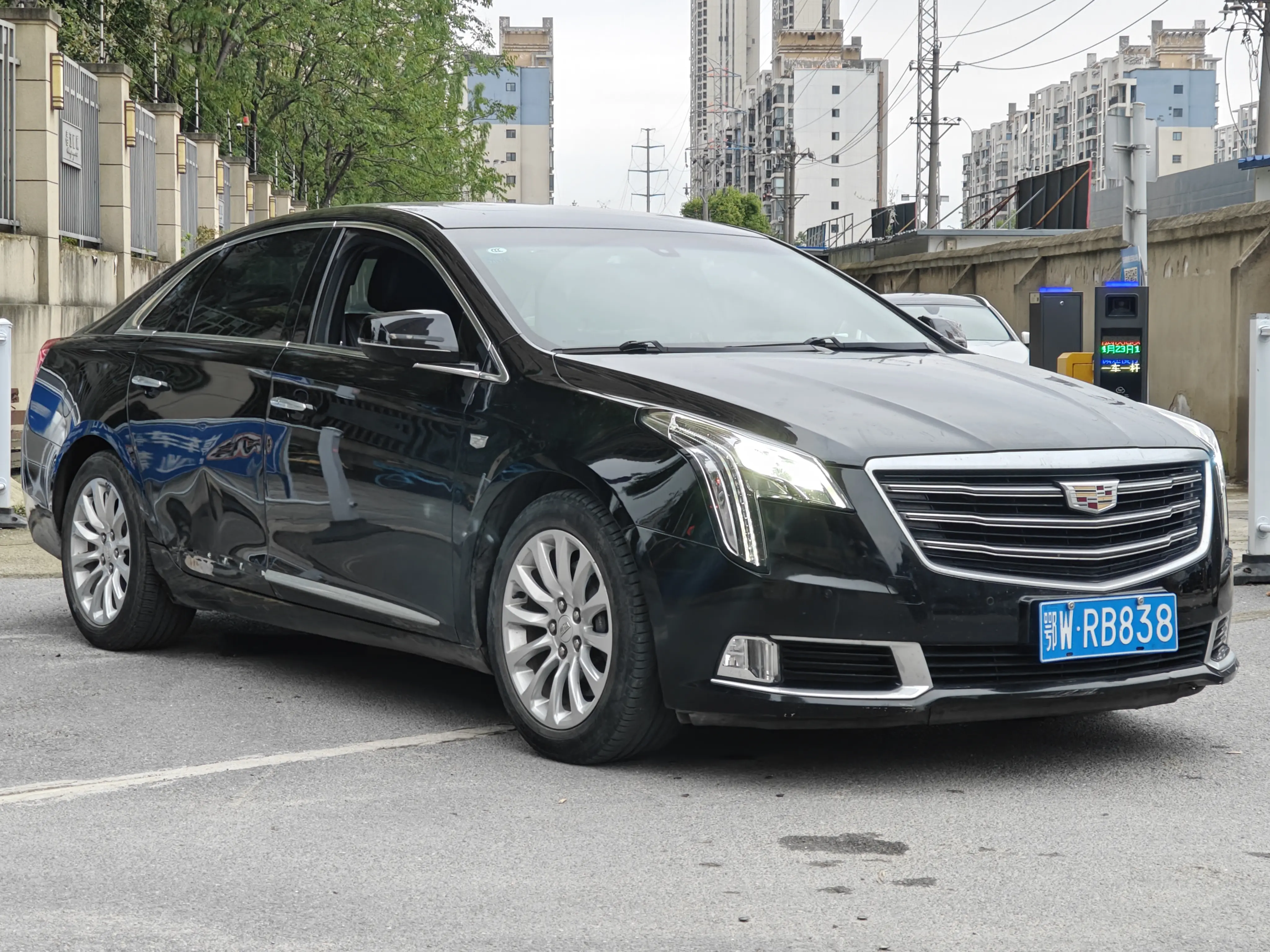 Cadillac XTS